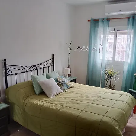 Brisa, La Carihuela Playa توريمولينوس