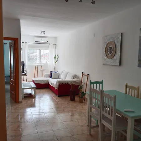 Brisa, La Carihuela Playa توريمولينوس
